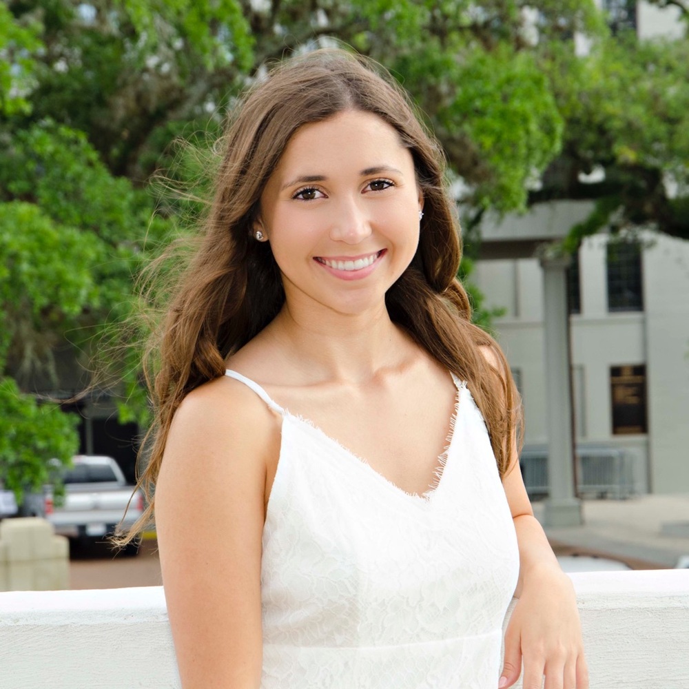 Meet your Posher, Brooke